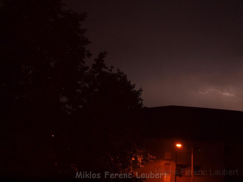 Gewitter Koeln Vingst P13.JPG